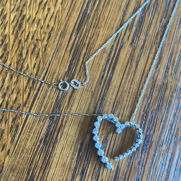 14k Diamond Heat Necklace - Picture 6 of 11